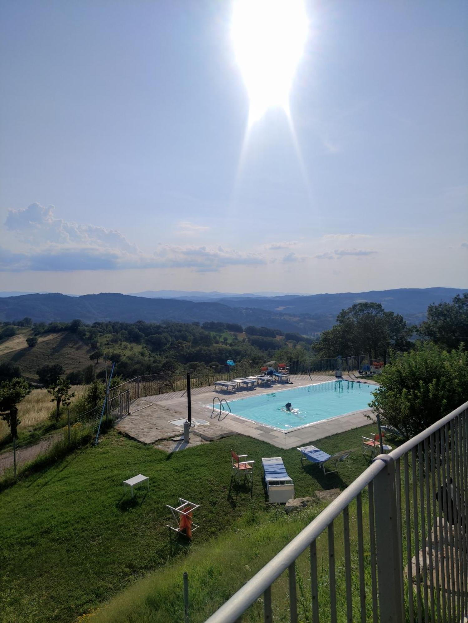 Agriturismo Borgo San Benedetto Villa Pietralunga  Exterior foto